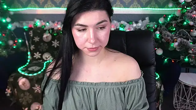 EmilyCandyy online show from December 18, 7:03 am