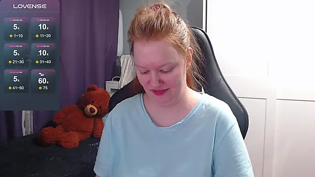 Lady Inari online show from January 26, 4:30 am