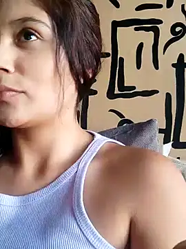 Snapshot of kinky_mila@xh chatting on December 15, 10:47 pm kinky milaxh online show from December 15, 10:47 pm