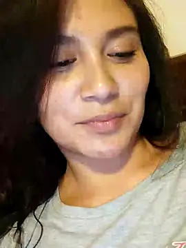 Snapshot of kinky_mila@xh chatting on December 21, 2:41 am kinky milaxh online show from December 21, 2:41 am