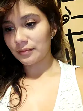 Snapshot of kinky_mila@xh chatting on February 4, 2:39 am kinky milaxh online show from February 4, 2:39 am