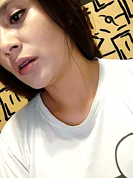 Snapshot of kinky_mila@xh chatting on March 9, 2:18 am kinky milaxh online show from March 9, 2:18 am