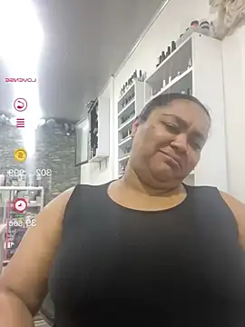 Snapshot of yanza2002 chatting on June 16, 11:18 pm yanza2002 online show from June 16, 11:18 pm