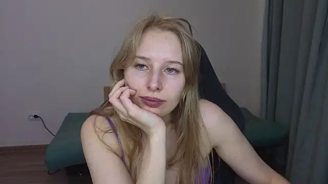 Jessy Ginger online show from June 19, 9:35 am