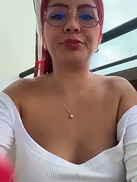 LINDA PATTY94 online show from January 16, 10:44 pm