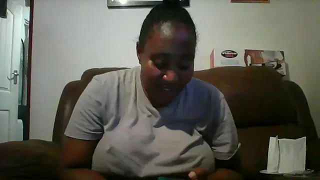 ebonytitts4u online show from February 6, 8:45 pm