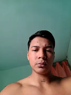 Snapshot of morenito420 chatting on October 3, 7:11 pm morenito420 online show from October 3, 7:11 pm