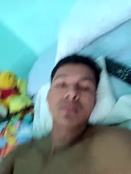 Snapshot of morenito420 chatting on February 3, 7:30 pm morenito420 online show from February 3, 7:30 pm