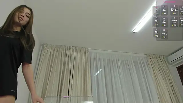 Snapshot of lissababe1 chatting on February 25, 9:02 pm lissababe1 online show from February 25, 9:02 pm