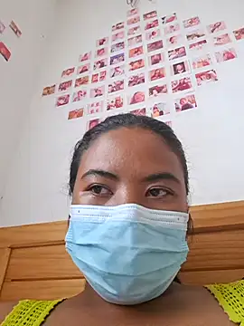 Artinah22 online show from December 24, 11:17 am