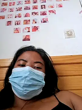 Artinah22 online show from December 26, 4:53 am