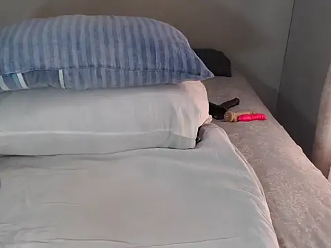 xxfantasy122 online show from December 20, 9:43 am