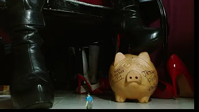 MeGoddesSara online show from April 24, 6:32 pm