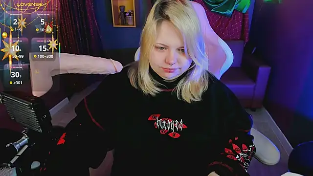 Snapshot of Yoki_Shizuko chatting on January 17, 6:18 am Yoki Shizuko online show from January 17, 6:18 am