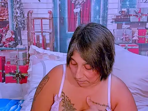 indianroxy online show from November 26, 7:59 pm