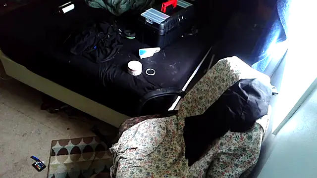 EdgarAlenPole online show from December 3, 3:21 pm