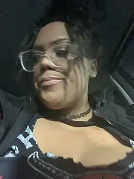 DezerayDelicious online show from February 10, 7:26 am