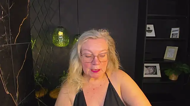 NataliMellow online show from October 21, 1:12 pm