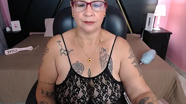 laura riley online show from February 8, 11:55 pm