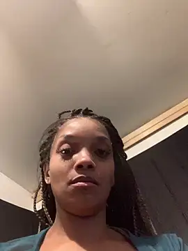 Rakiyahcharms online show from December 21, 3:47 am