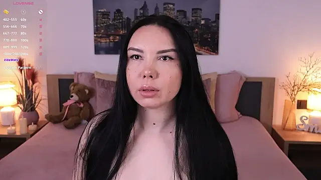 Leila  Sweet online show from March 15, 8:15 am