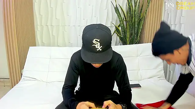 AmazingPartys online show from February 24, 1:20 pm