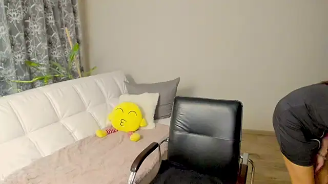 Snapshot of Fritha chatting on March 14, 7:44 pm Fritha online show from March 14, 7:44 pm