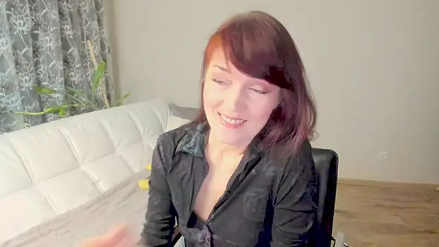 Snapshot of Fritha chatting on March 22, 9:31 pm Fritha online show from March 22, 9:31 pm