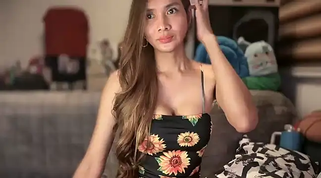 Snapshot of bigsurpriseforyou chatting on January 23, 5:31 pm bigsurpriseforyou online show from January 23, 5:31 pm