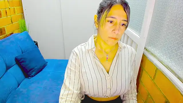 Penelope47 online show from December 30, 7:00 pm