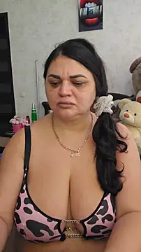 littleRikka online show from February 10, 8:51 am