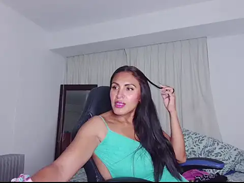 ms freyax online show from February 28, 4:21 am