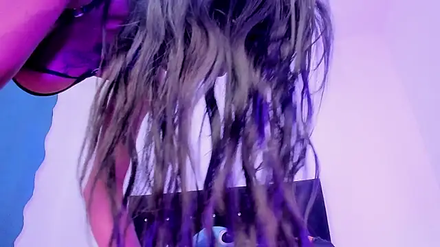 Blackrosse   online show from April 11, 12:59 am