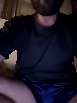 Snapshot of fuckerplayer1 chatting on April 28, 1:04 am fuckerplayer1 online show from April 28, 1:04 am