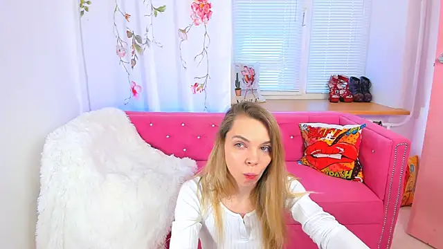 Snapshot of The_Deep_Passion chatting on March 8, 8:00 am The Deep Passion online show from March 8, 8:00 am