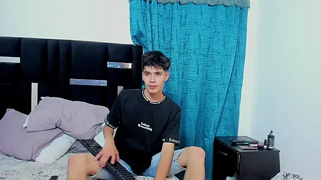 Dimitrixxx   online show from January 14, 6:13 am