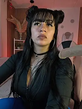 Tattooed spittingdoll online show from October 31, 12:33 am