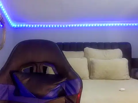 BOOTYBANGER24xx online show from September 12, 1:28 am