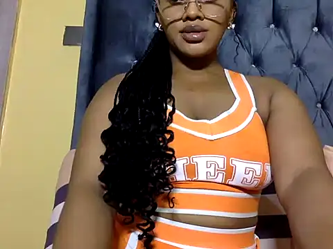 BOOTYBANGER24xx online show from February 17, 9:50 am