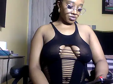 BOOTYBANGER24xx online show from June 25, 9:25 am