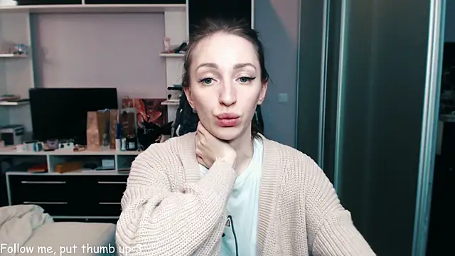 Snapshot of Natalimeowks chatting on February 16, 2:10 pm Natalimeowks online show from February 16, 2:10 pm