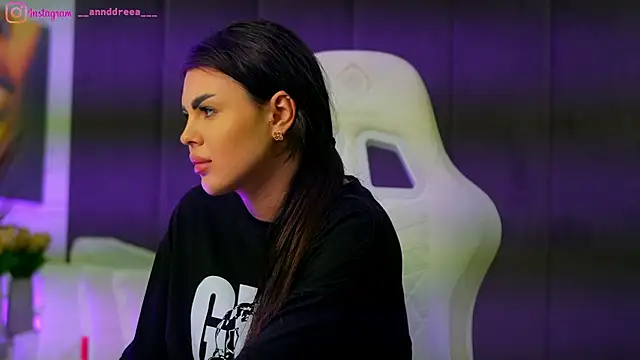 Snapshot of perfectt33n chatting on December 15, 5:17 pm perfectt33n online show from December 15, 5:17 pm