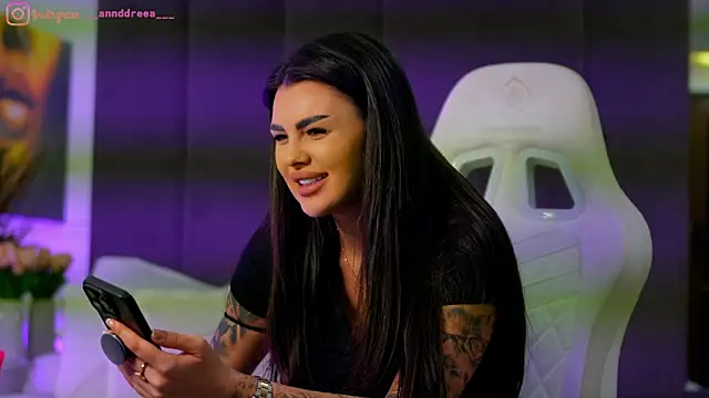 Snapshot of perfectt33n chatting on December 16, 4:01 pm perfectt33n online show from December 16, 4:01 pm