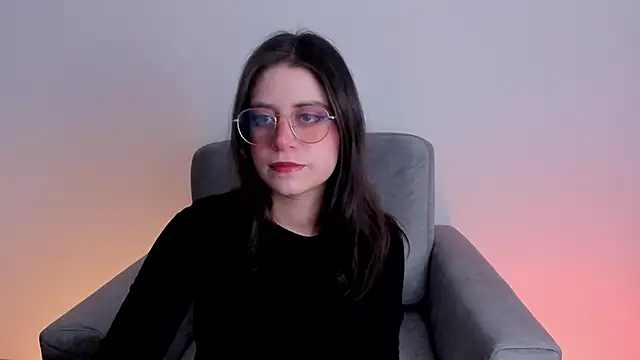 HazelKush online show from November 20, 9:47 pm