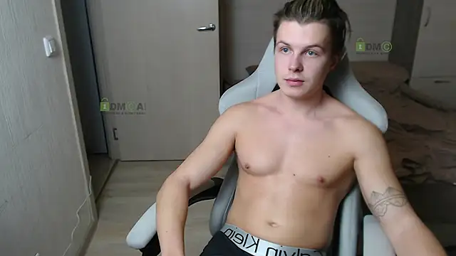 Sunny-Girl1 online show from March 2, 7:23 pm