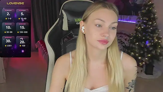 BiMolly online show from January 4, 9:20 pm