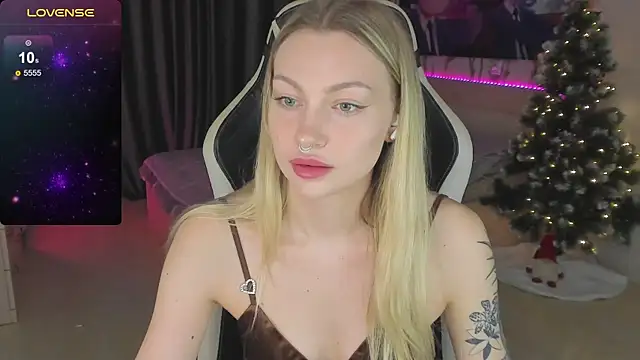 BiMolly online show from January 29, 7:00 pm