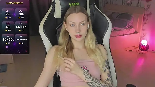 BiMolly online show from March 19, 4:14 am