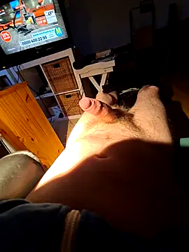 Snapshot of PetePro1989 chatting on October 28, 7:12 am PetePro1989 online show from October 28, 7:12 am