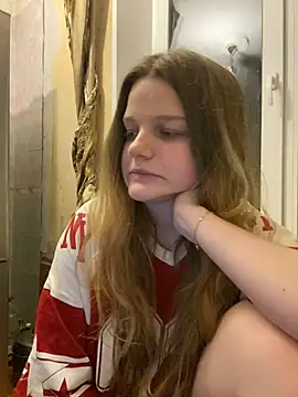 Snapshot of -MimmiLissa- chatting on April 5, 8:06 pm -MimmiLissa- online show from April 5, 8:06 pm